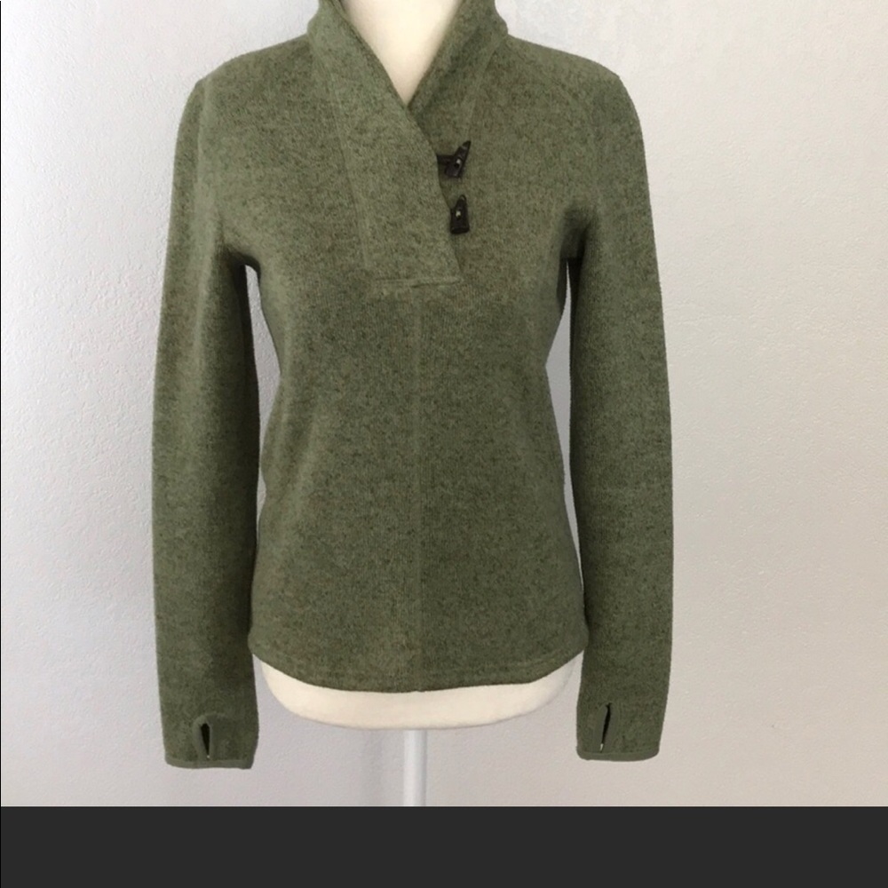 The North Face Heathered Green Pullover